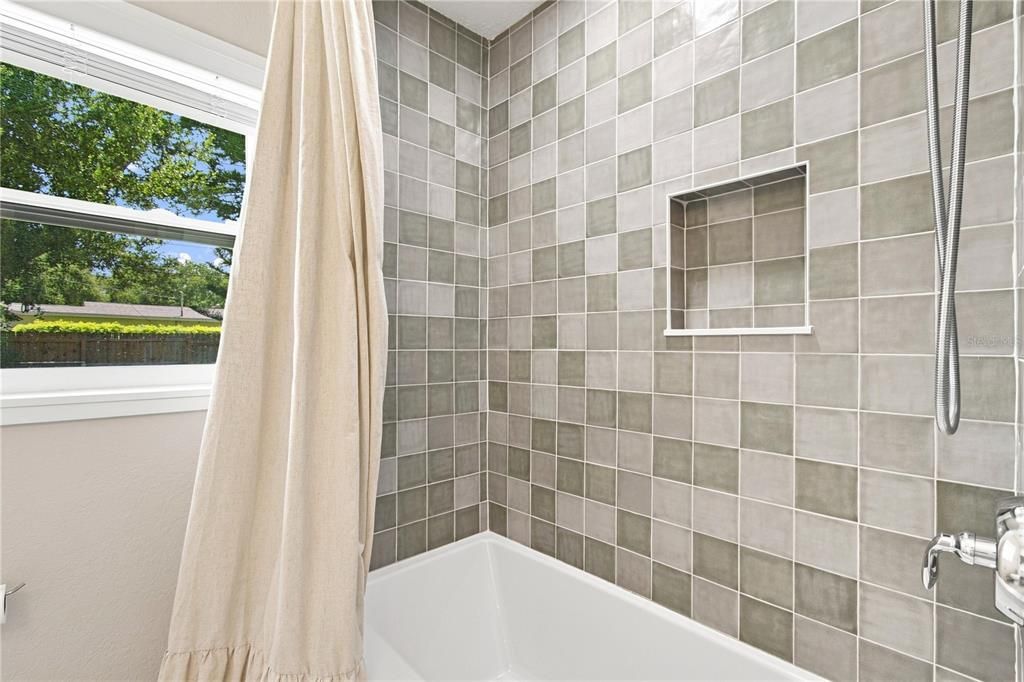 Active With Contract: $460,000 (3 beds, 2 baths, 1587 Square Feet)