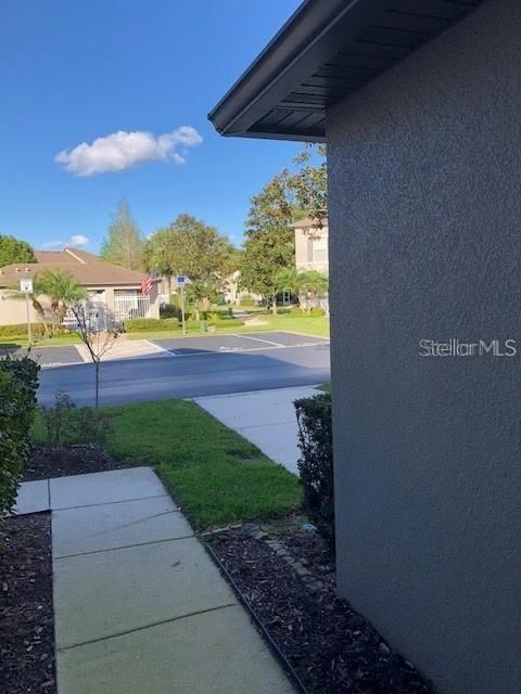 For Rent: $1,950 (3 beds, 2 baths, 1468 Square Feet)