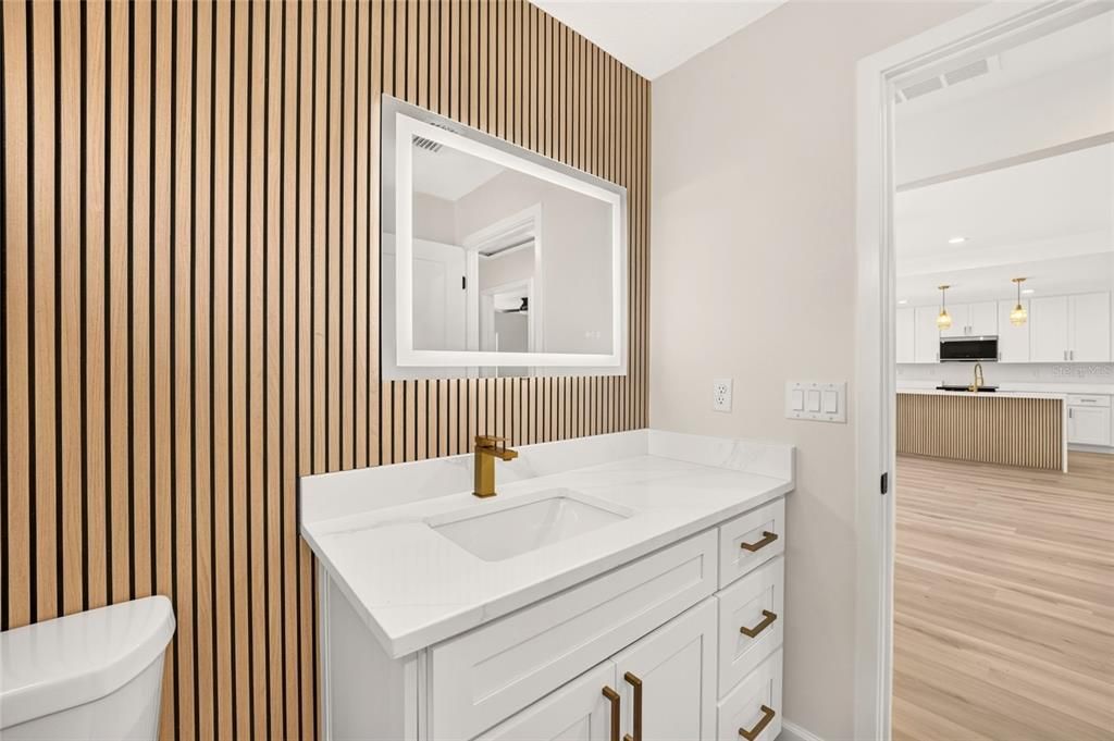 For Sale: $319,900 (4 beds, 2 baths, 1863 Square Feet)