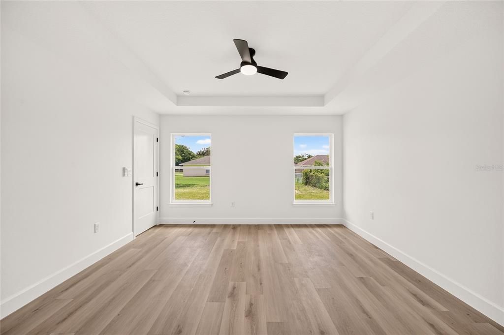 For Sale: $319,900 (4 beds, 2 baths, 1863 Square Feet)