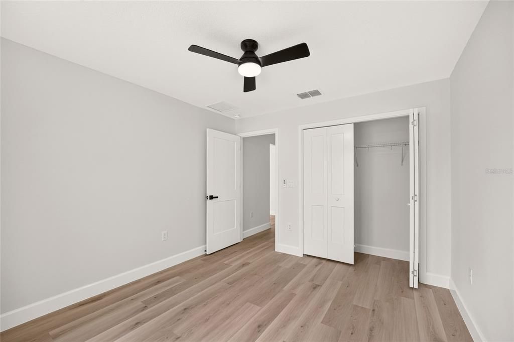For Sale: $319,900 (4 beds, 2 baths, 1863 Square Feet)