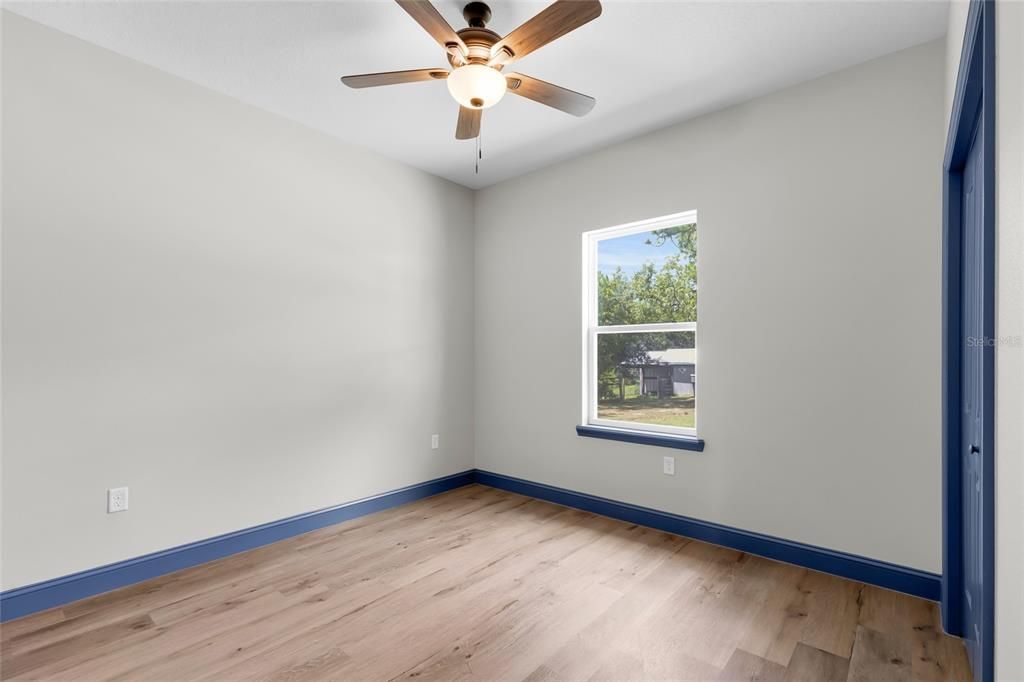 For Sale: $540,000 (3 beds, 2 baths, 1410 Square Feet)