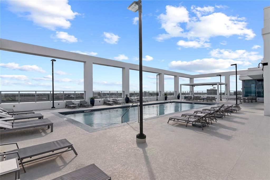 For Sale: $559,000 (2 beds, 2 baths, 1765 Square Feet)