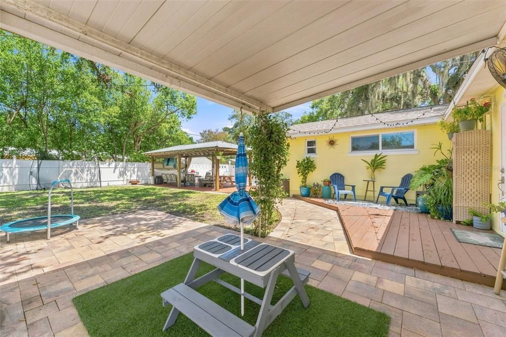 На продажу: $435,000 (4 спален, 2 ванн, 1485 Квадратных фут)