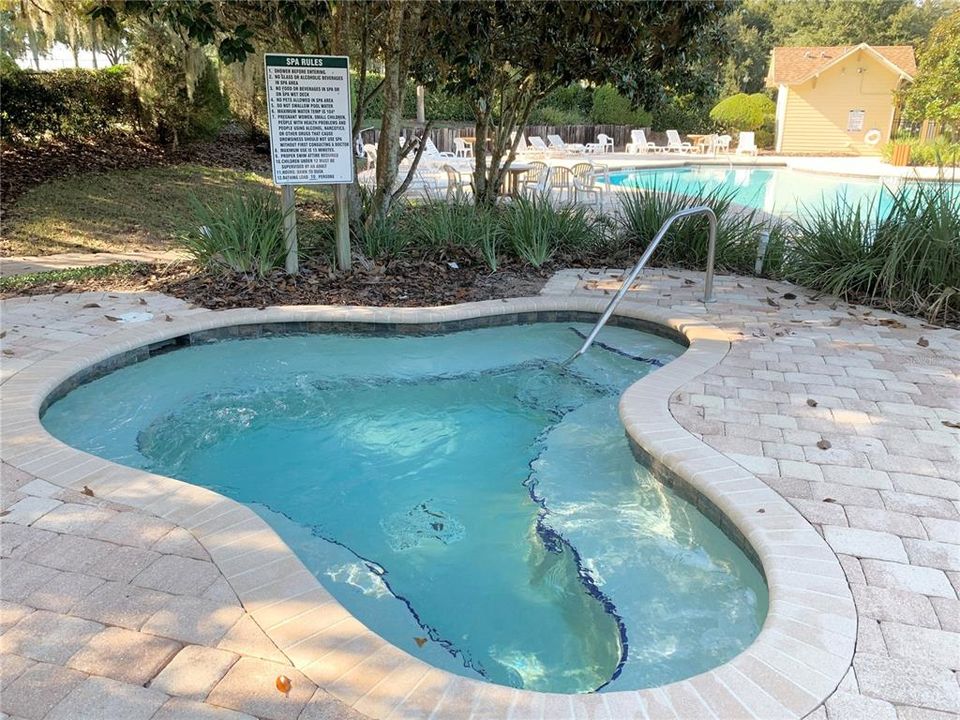 For Rent: $2,825 (4 beds, 2 baths, 2656 Square Feet)
