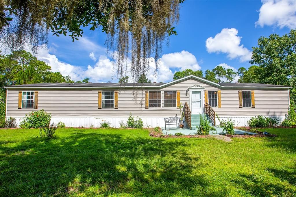 For Sale: $309,800 (4 beds, 2 baths, 2280 Square Feet)
