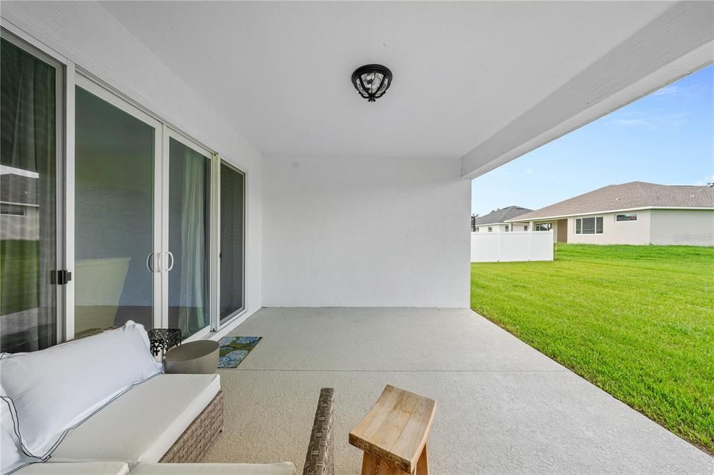 For Sale: $409,900 (3 beds, 2 baths, 2053 Square Feet)