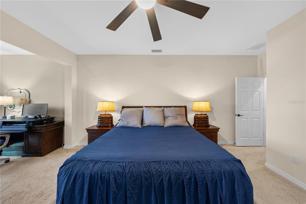 For Sale: $409,900 (3 beds, 2 baths, 2053 Square Feet)