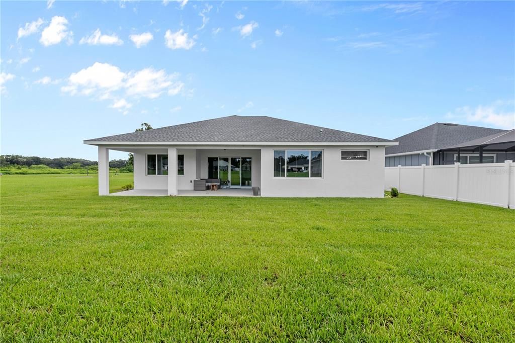 For Sale: $409,900 (3 beds, 2 baths, 2053 Square Feet)