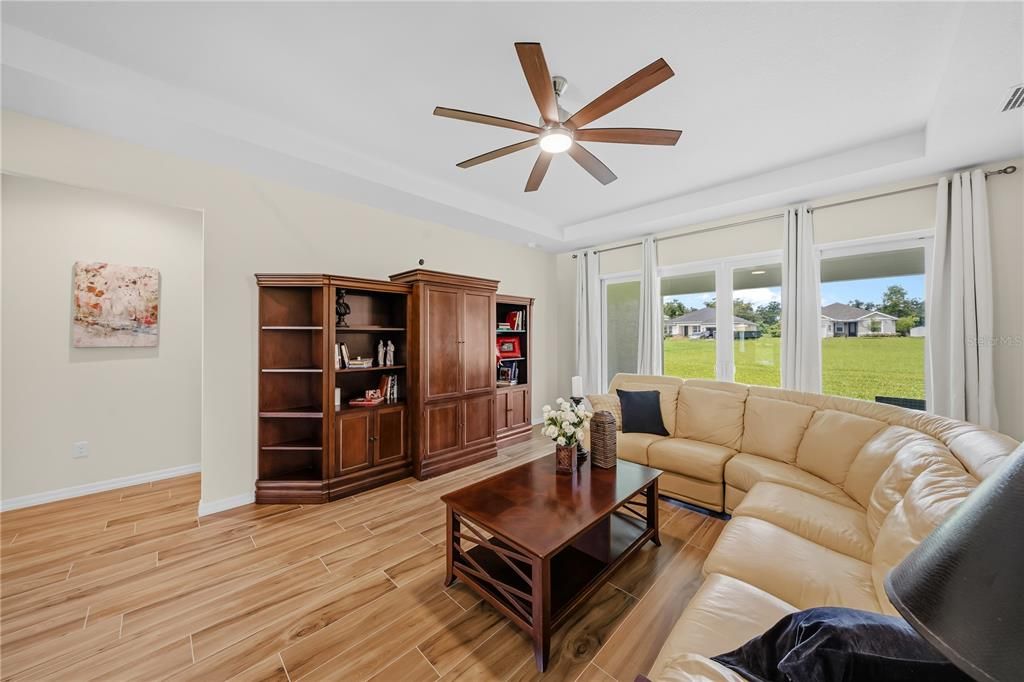 For Sale: $409,900 (3 beds, 2 baths, 2053 Square Feet)