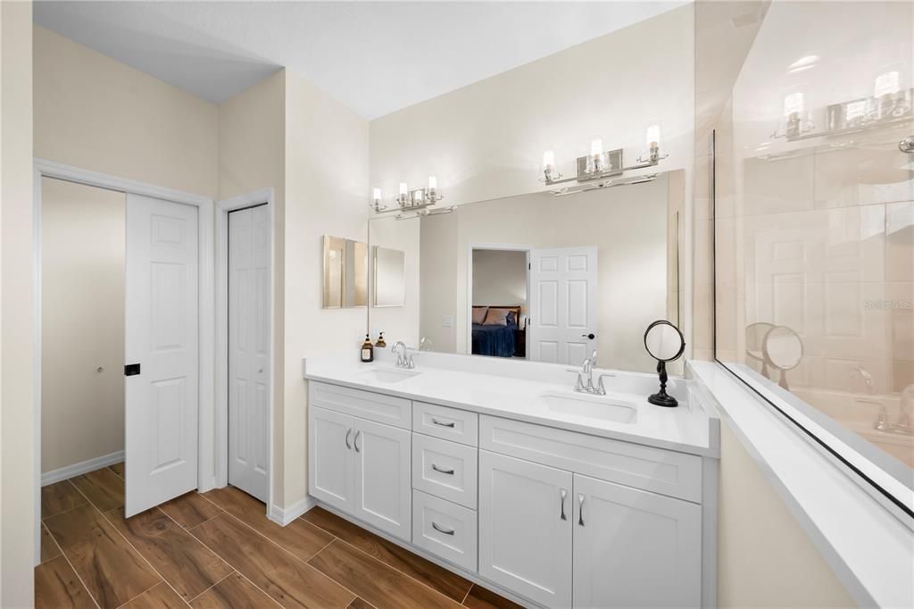 For Sale: $409,900 (3 beds, 2 baths, 2053 Square Feet)