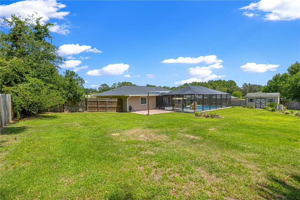 For Sale: $385,000 (4 beds, 2 baths, 1911 Square Feet)