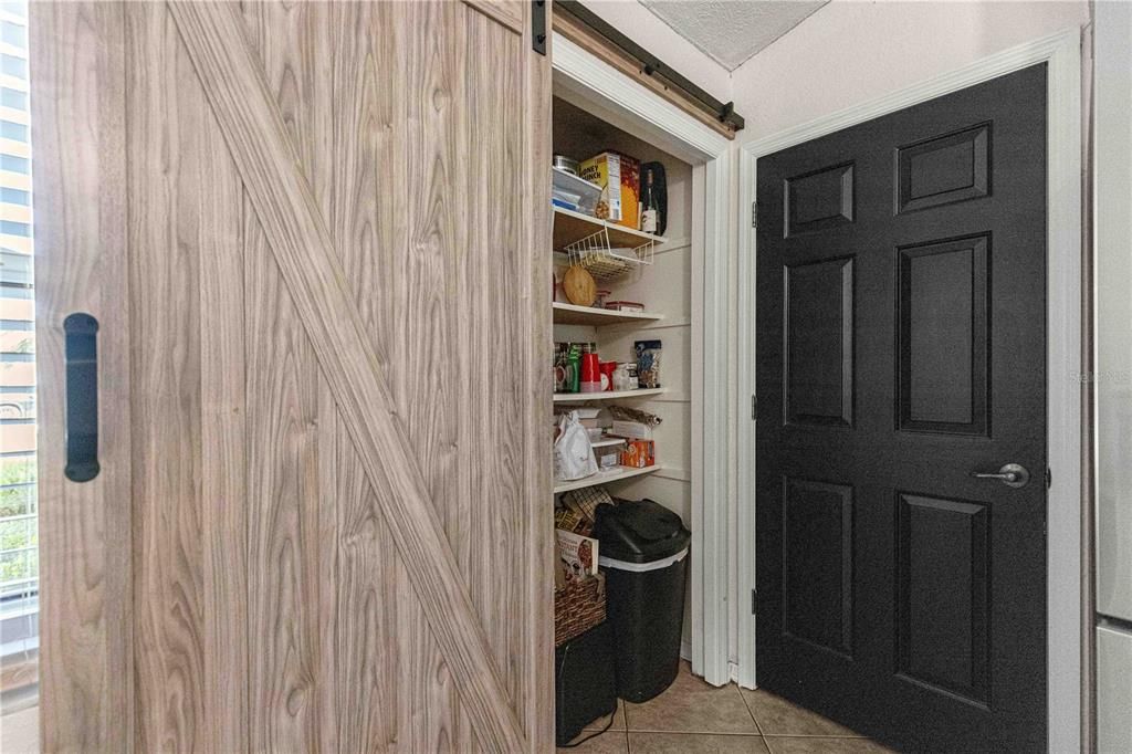 For Sale: $385,000 (4 beds, 2 baths, 1911 Square Feet)