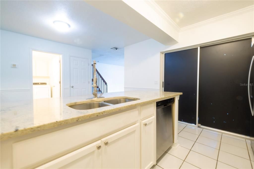 For Rent: $1,650 (2 beds, 2 baths, 1288 Square Feet)