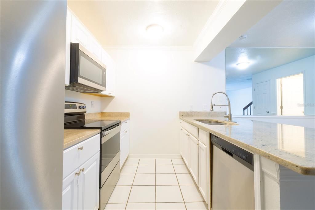 For Rent: $1,650 (2 beds, 2 baths, 1288 Square Feet)
