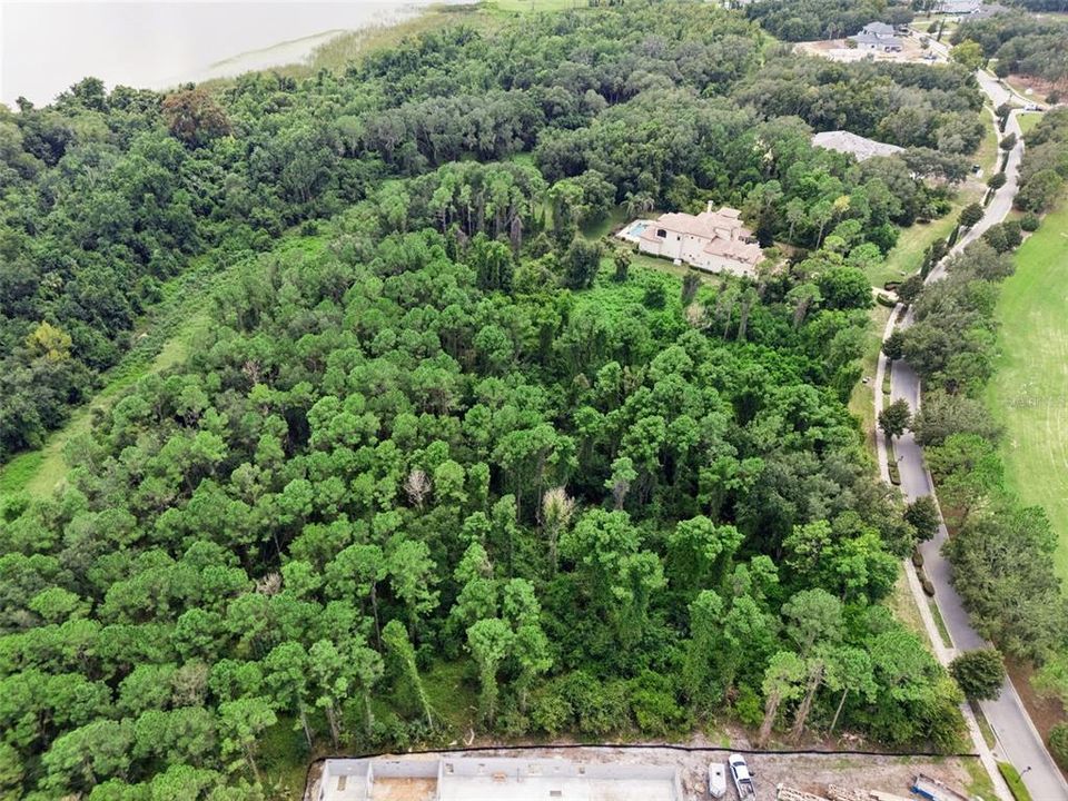 En Venta: $760,000 (1.82 acres)