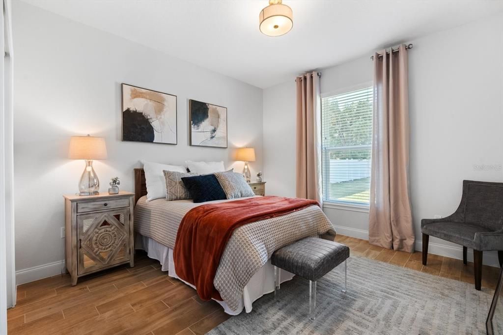 For Sale: $399,900 (4 beds, 2 baths, 1800 Square Feet)