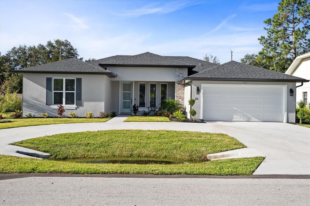 For Sale: $399,900 (4 beds, 2 baths, 1800 Square Feet)