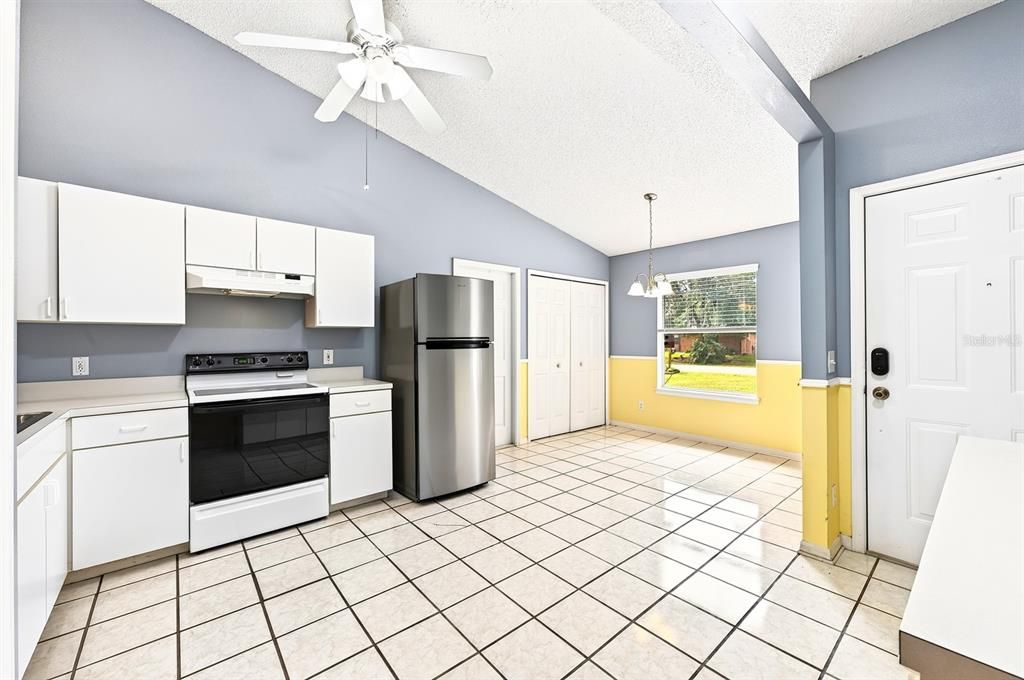 En Venta: $400,000 (3 camas, 2 baños, 1275 Pies cuadrados)
