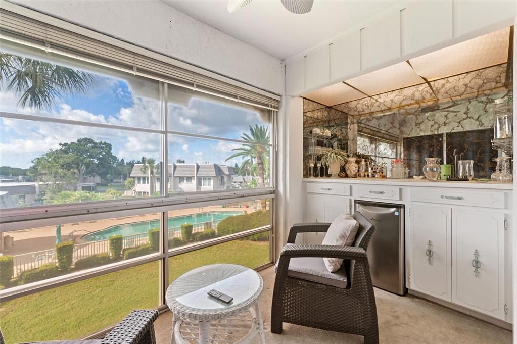 For Sale: $212,000 (2 beds, 2 baths, 1150 Square Feet)