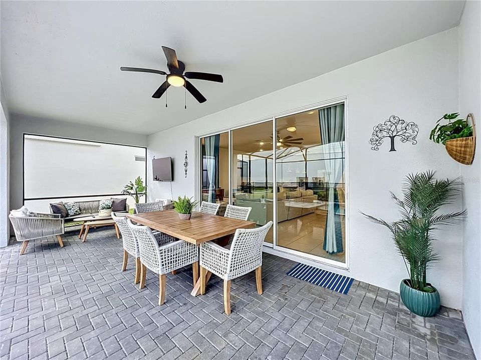 For Sale: $828,000 (10 beds, 8 baths, 4399 Square Feet)