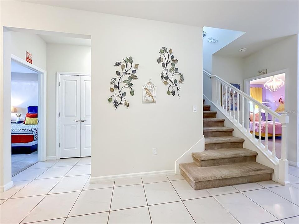 For Sale: $828,000 (10 beds, 8 baths, 4399 Square Feet)