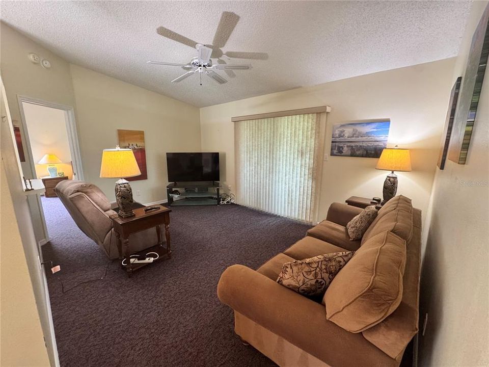 For Rent: $1,295 (2 beds, 2 baths, 936 Square Feet)