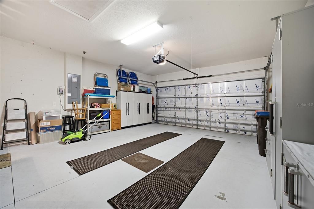 For Sale: $319,000 (2 beds, 2 baths, 1596 Square Feet)