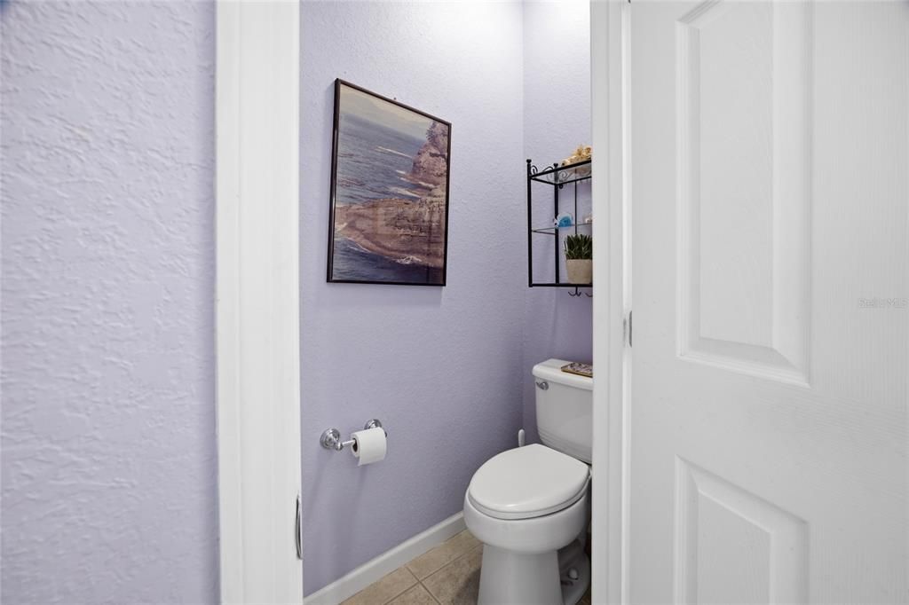 For Sale: $319,000 (2 beds, 2 baths, 1596 Square Feet)