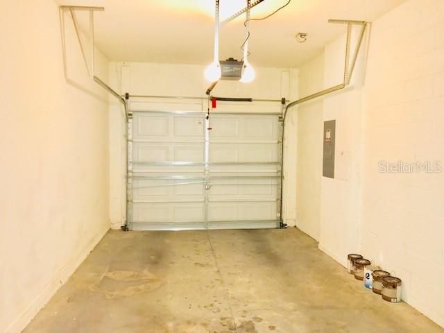 For Rent: $2,499 (3 beds, 2 baths, 1762 Square Feet)