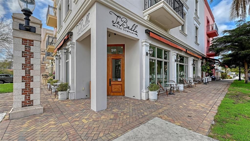 For Sale: $695,000 (0 beds, 0 baths, 882 Square Feet)