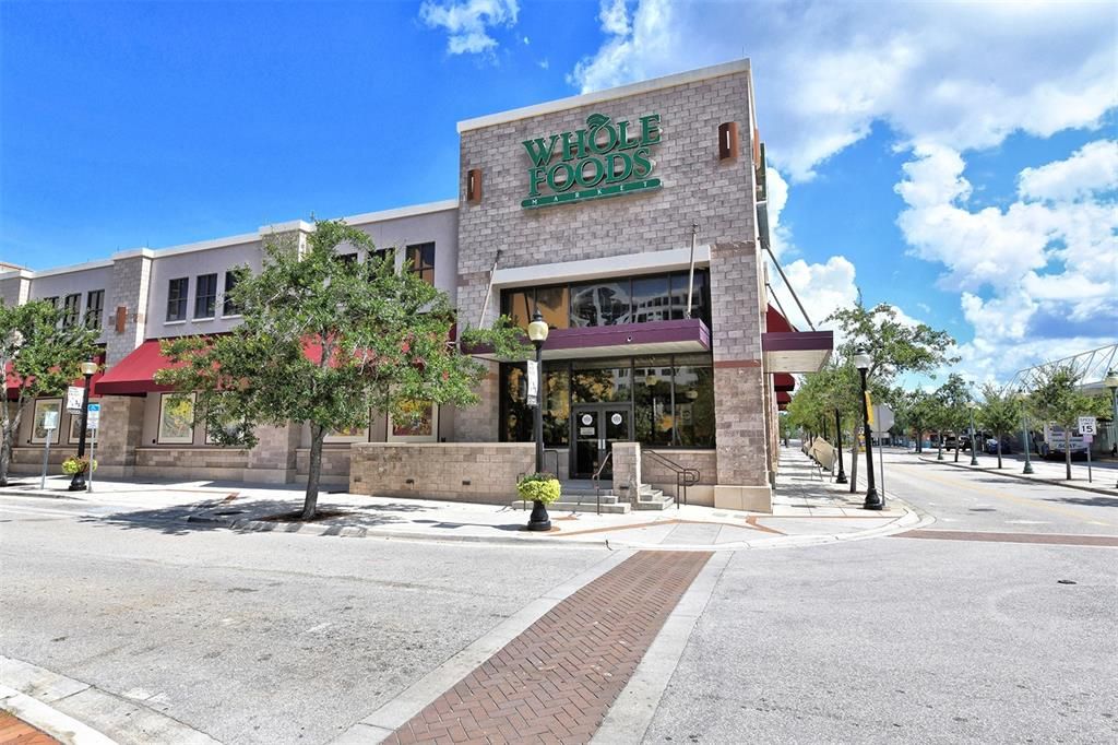 For Sale: $695,000 (0 beds, 0 baths, 882 Square Feet)