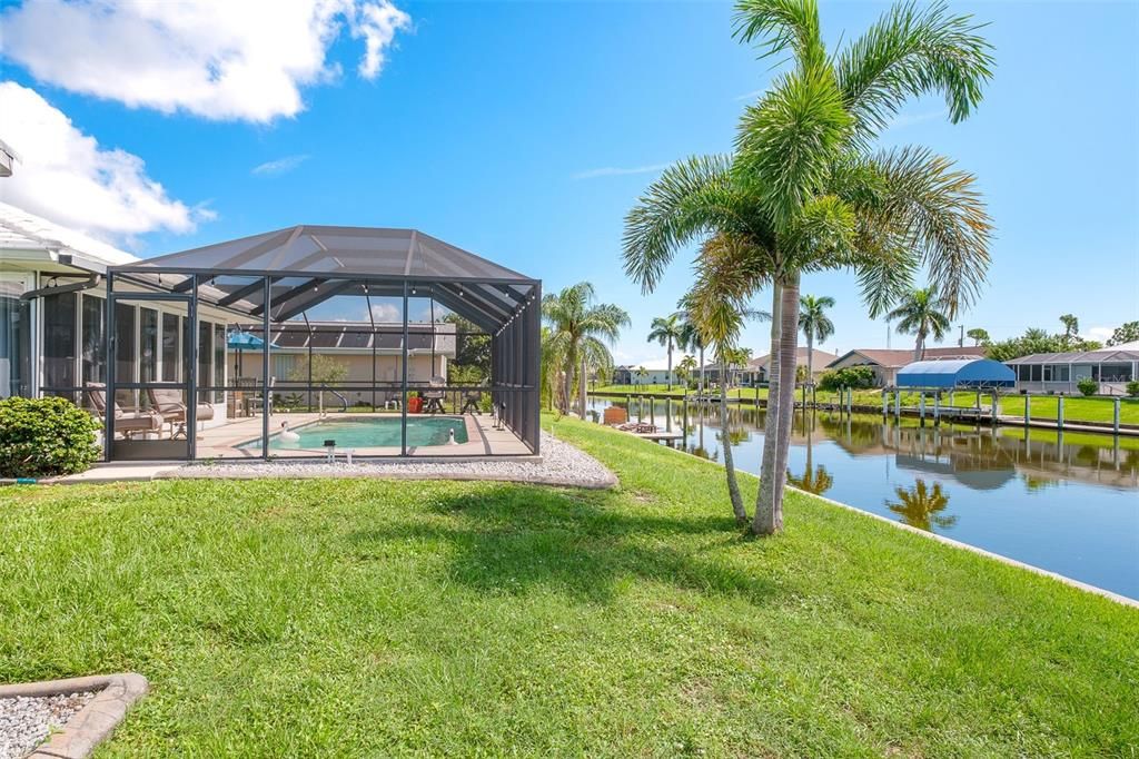 For Sale: $449,000 (3 beds, 2 baths, 1710 Square Feet)