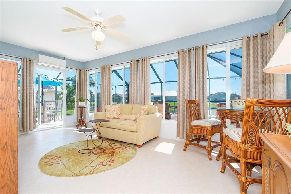 For Sale: $449,000 (3 beds, 2 baths, 1710 Square Feet)