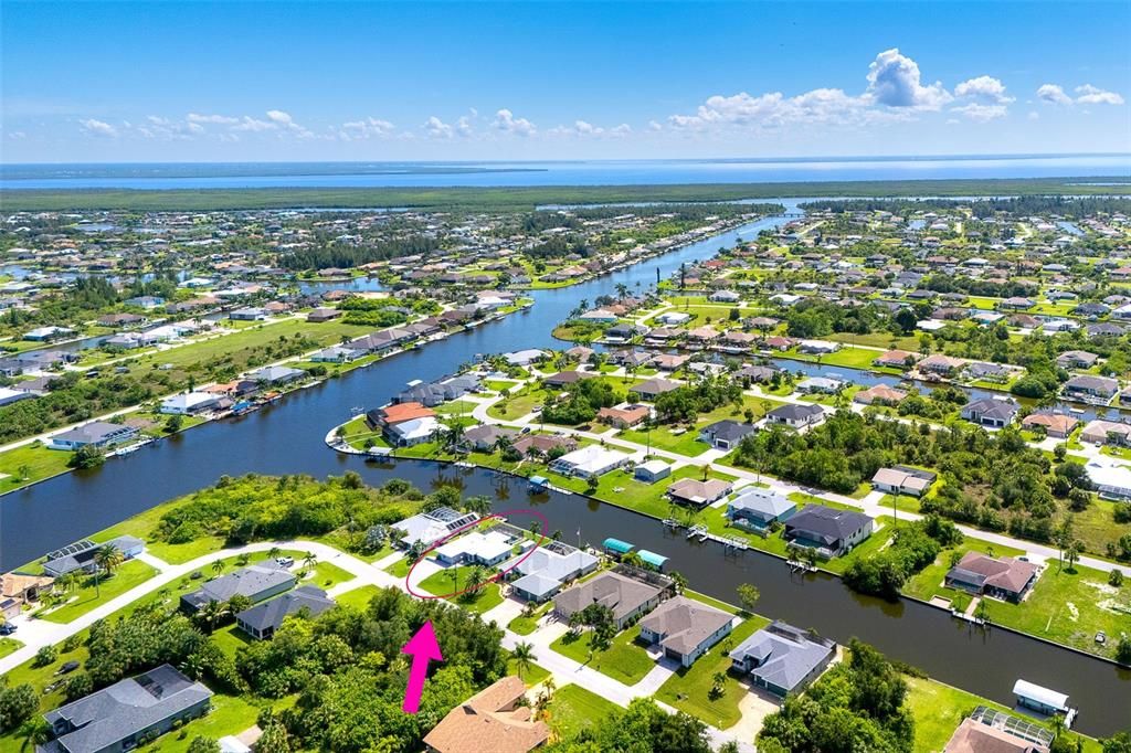 For Sale: $449,000 (3 beds, 2 baths, 1710 Square Feet)