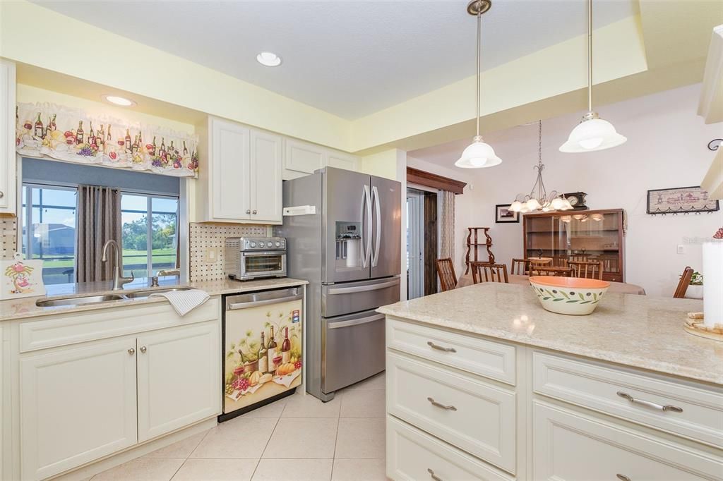 For Sale: $449,000 (3 beds, 2 baths, 1710 Square Feet)