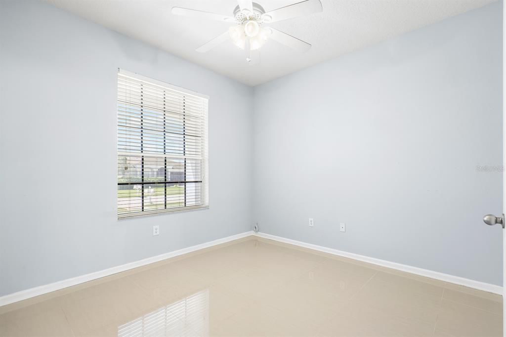 For Sale: $465,000 (4 beds, 3 baths, 2501 Square Feet)