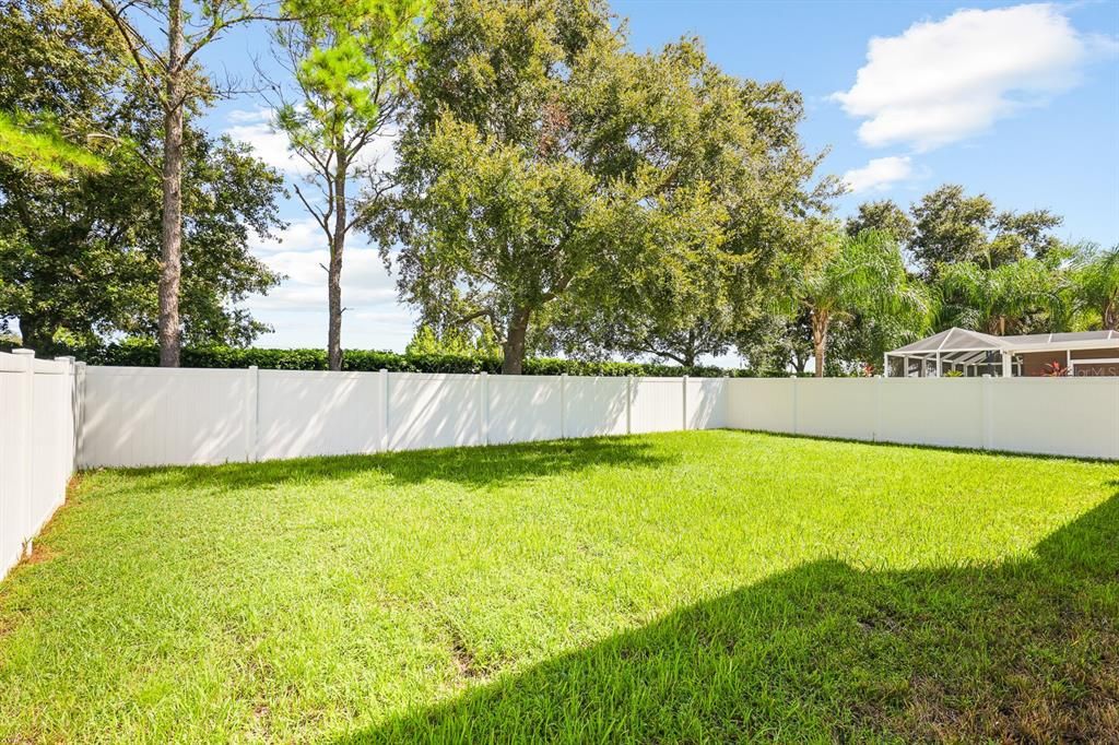 For Sale: $465,000 (4 beds, 3 baths, 2501 Square Feet)