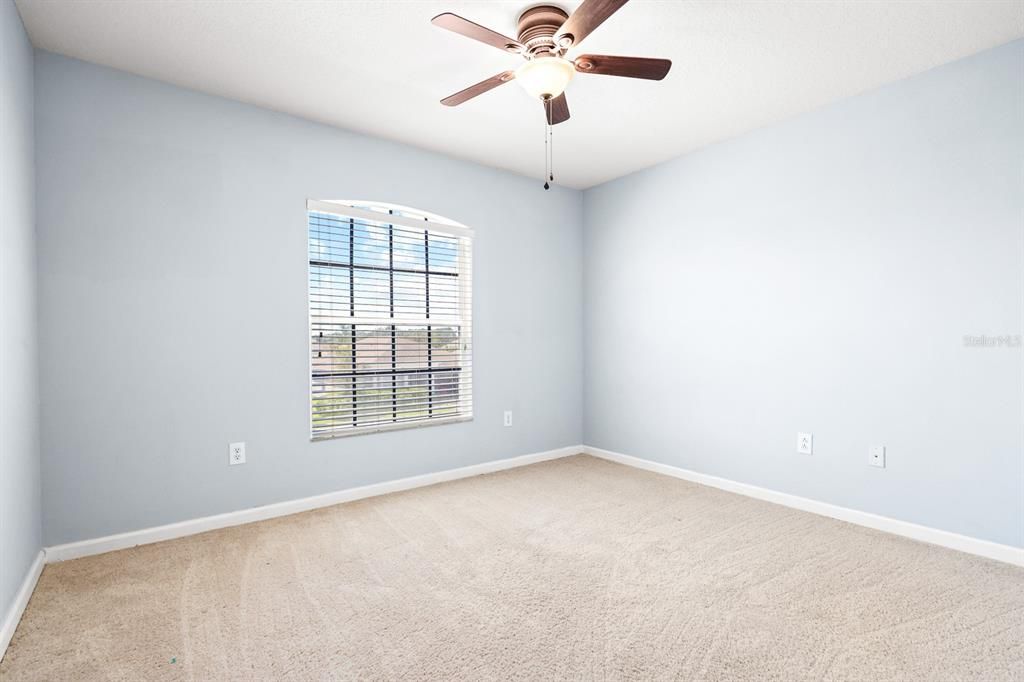 For Sale: $465,000 (4 beds, 3 baths, 2501 Square Feet)