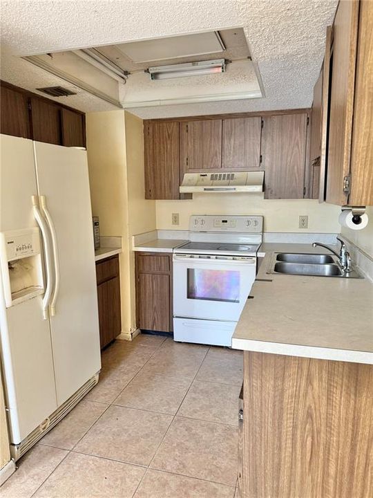 En Venta: $140,000 (2 camas, 1 baños, 1150 Pies cuadrados)