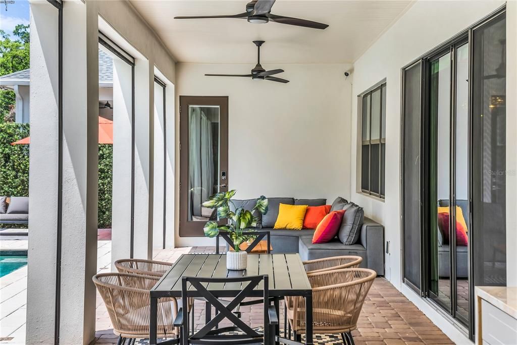 For Sale: $1,497,500 (6 beds, 5 baths, 3591 Square Feet)