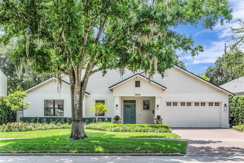 For Sale: $1,497,500 (6 beds, 5 baths, 3591 Square Feet)