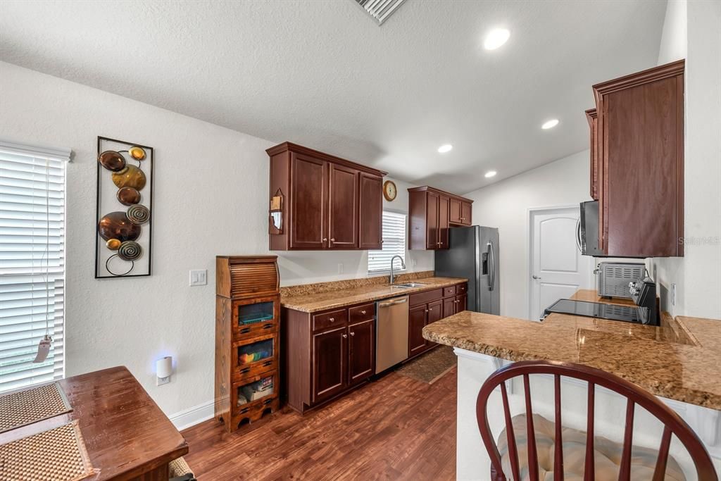For Sale: $370,000 (3 beds, 2 baths, 1958 Square Feet)