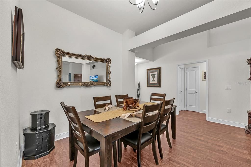 For Sale: $370,000 (3 beds, 2 baths, 1958 Square Feet)