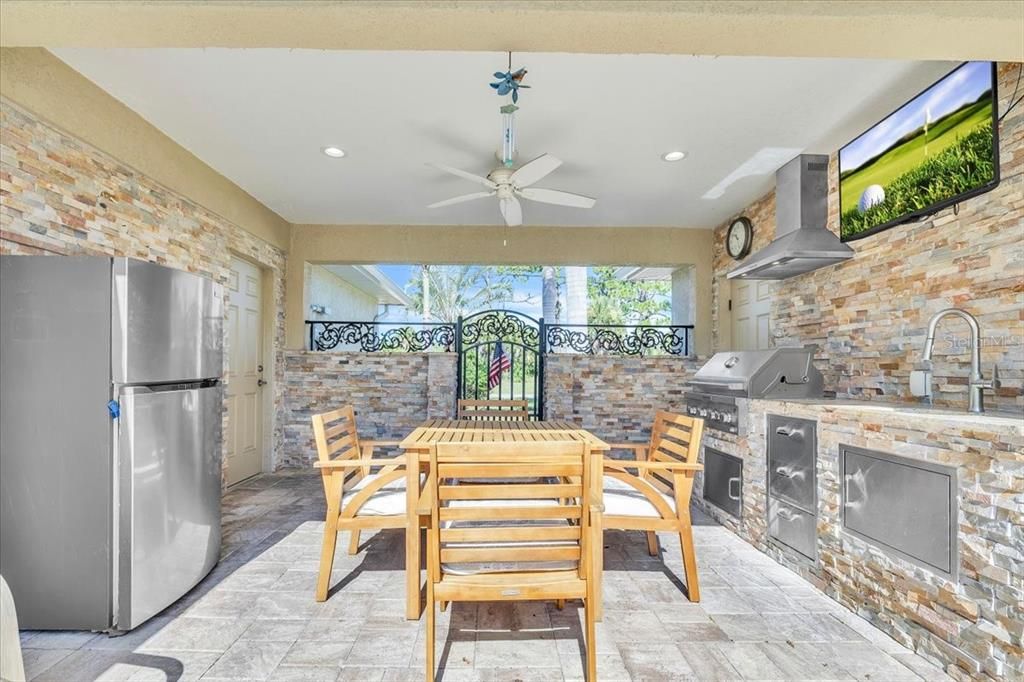 For Sale: $489,900 (3 beds, 2 baths, 1505 Square Feet)