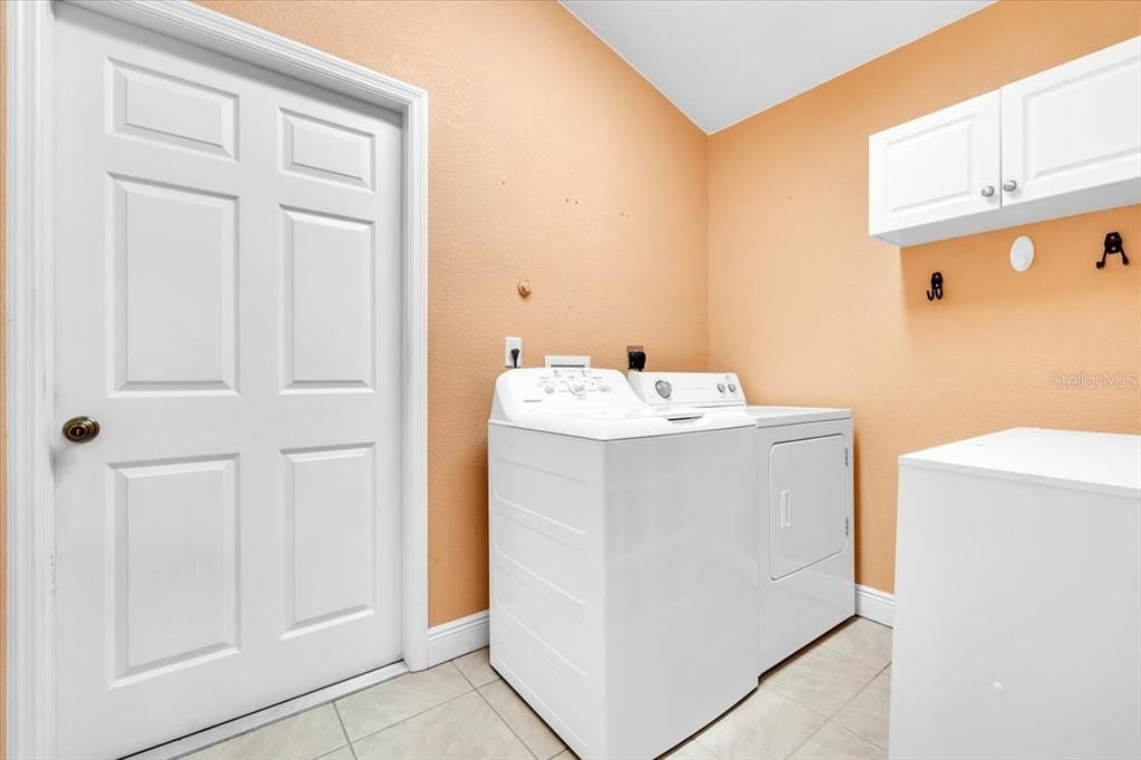 For Sale: $489,900 (3 beds, 2 baths, 1505 Square Feet)