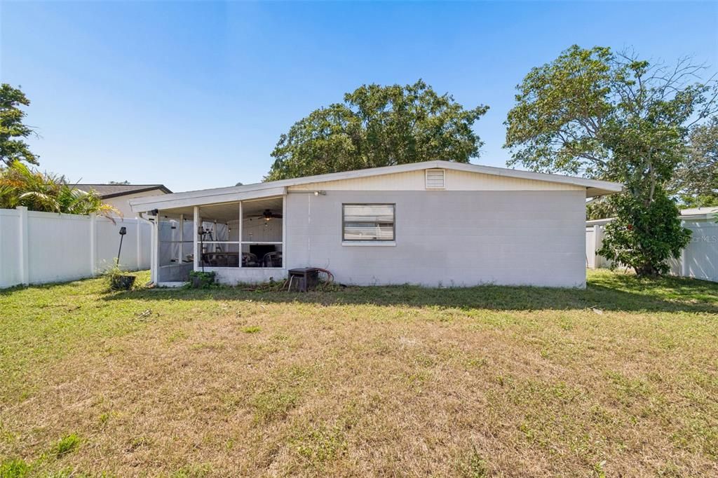 For Sale: $459,000 (3 beds, 2 baths, 1664 Square Feet)