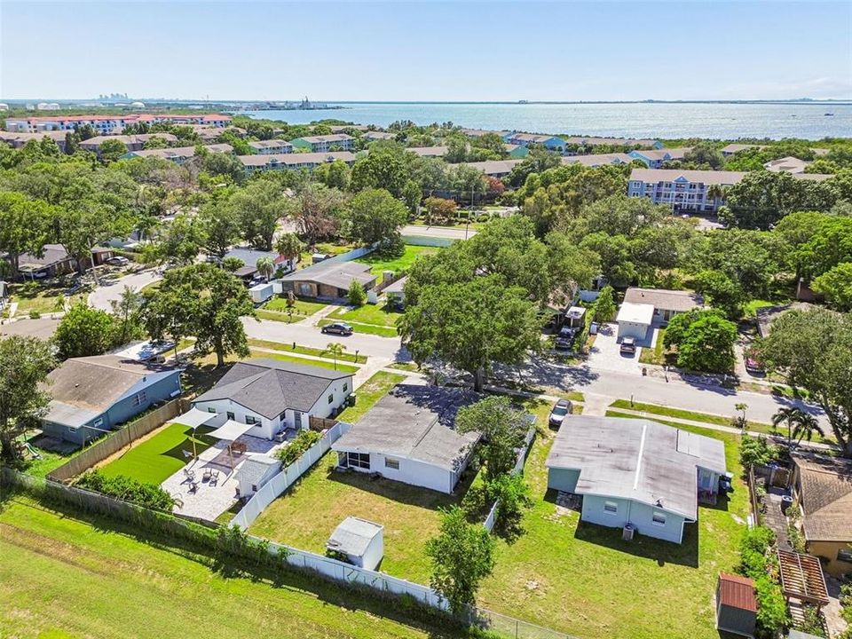 For Sale: $459,000 (3 beds, 2 baths, 1664 Square Feet)