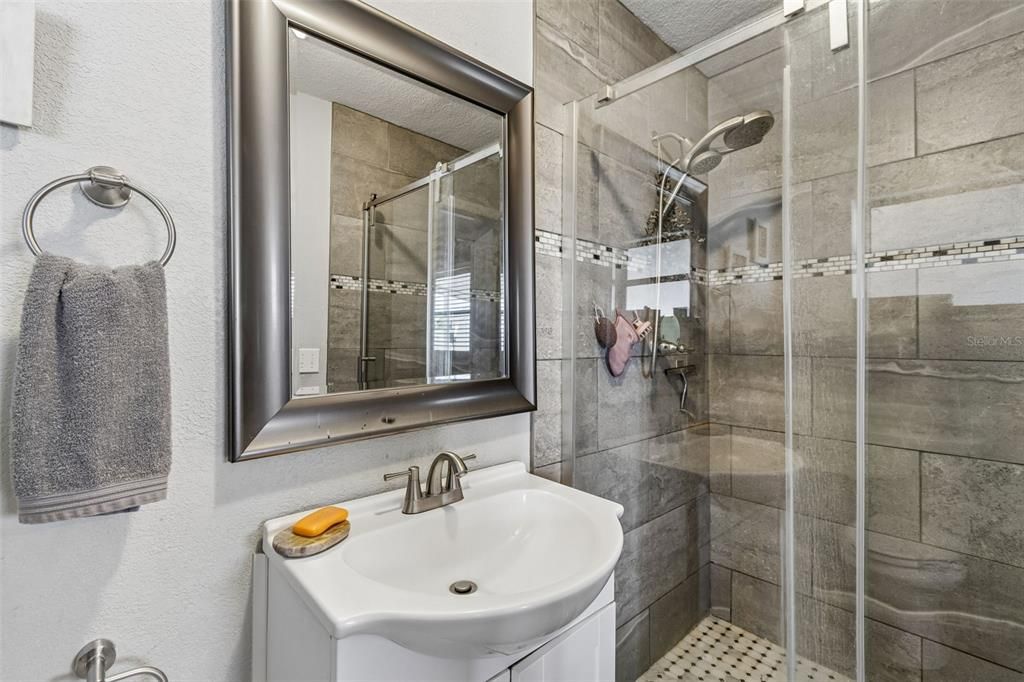 For Sale: $459,000 (3 beds, 2 baths, 1664 Square Feet)