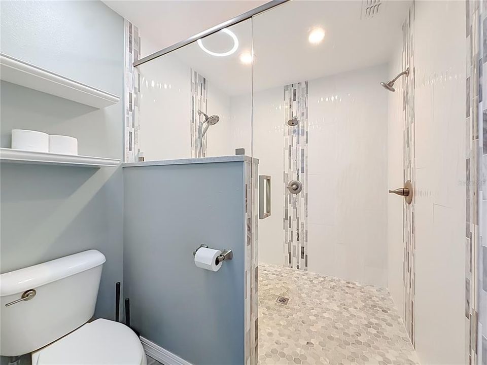 Active With Contract: $379,900 (3 beds, 2 baths, 1632 Square Feet)